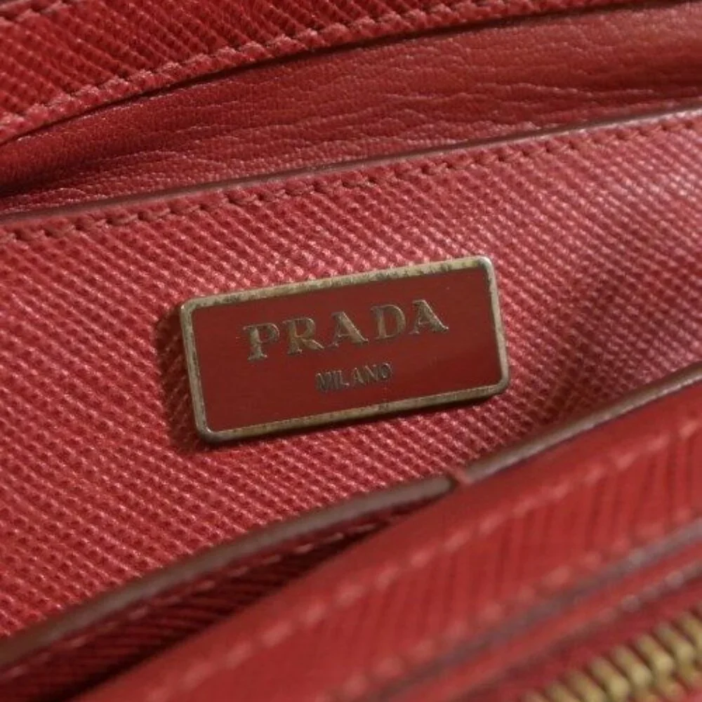 ★SOLD★ Prada Handbag - Picture 5 of 14